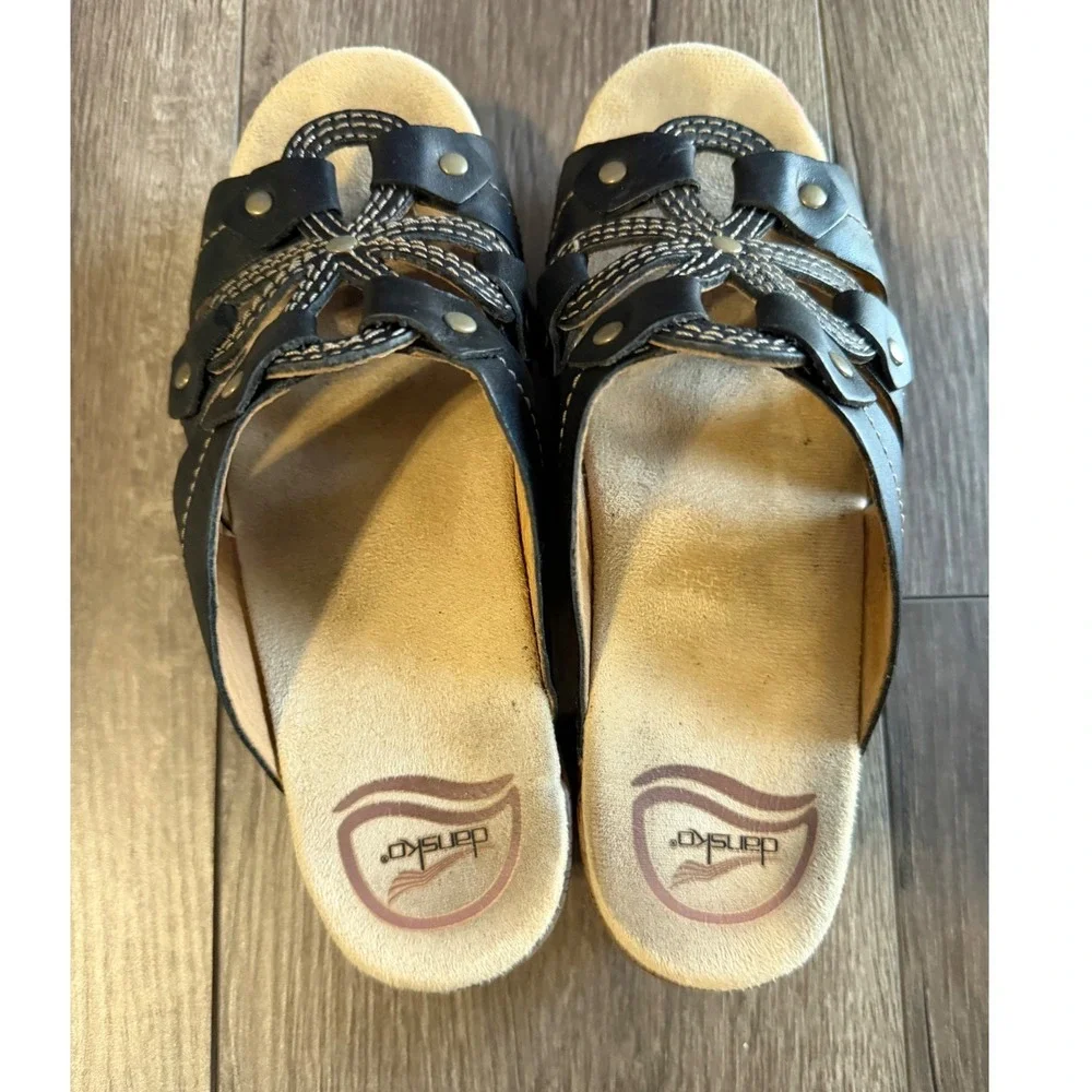Dansko Serena Black Leather Wedge Slide Sandals Womens 37 US 6.5 Wood Grain Heel